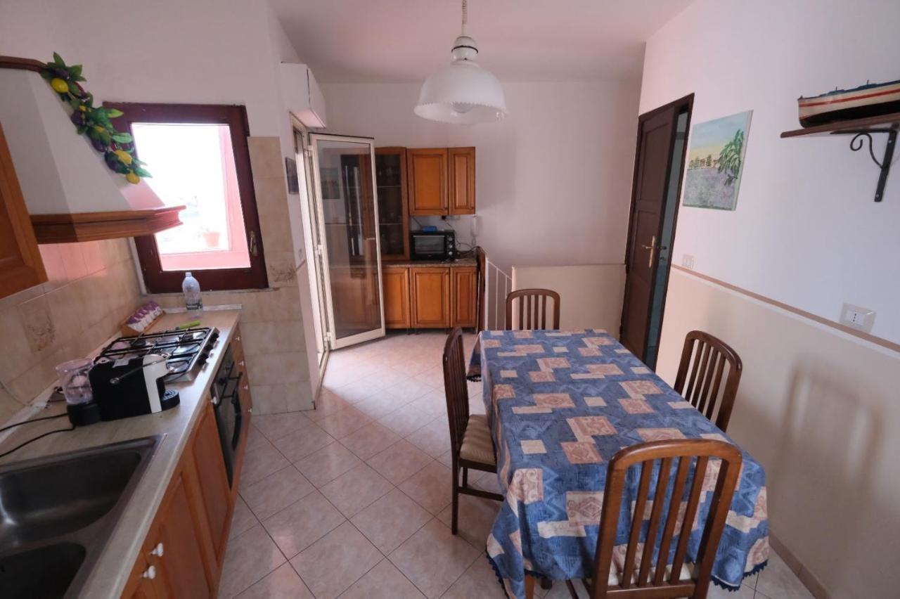 Villa Il Vecchio Bastione à Aci Castello Extérieur photo